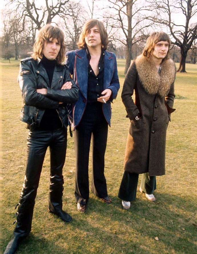 Emerson Lake & Palmer: escono oggi le Ristampe di Black Moon e In The Hot Seat 